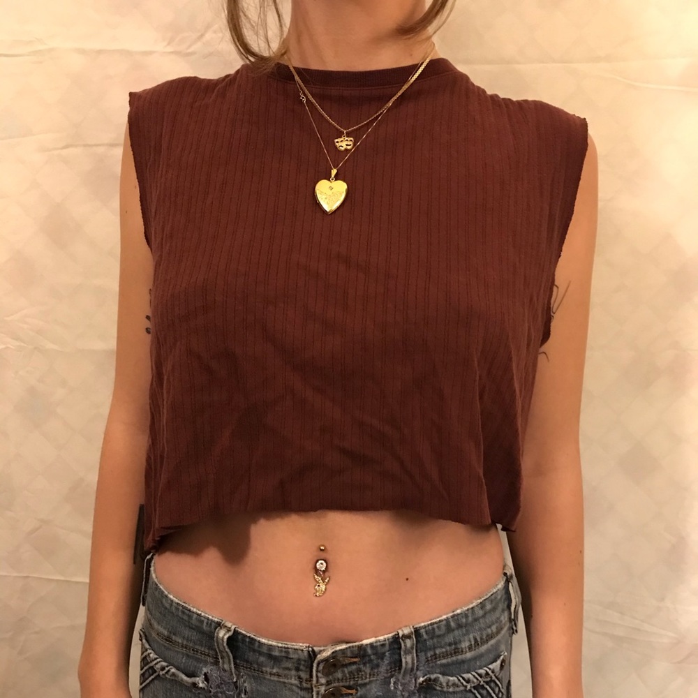 Trendy muscle tank raw hem, burnt maroon